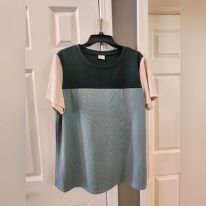 Wiholl Colorblock Short Sleeve Tee in Green and Cream - Size XL